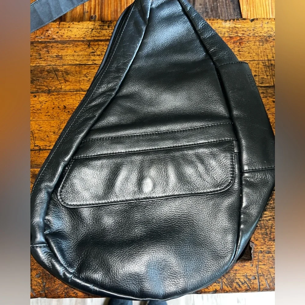 Ameribag Healthy Back Leather Bag - Black - Picture 2 of 9